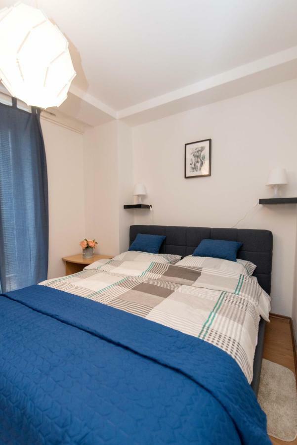 Apartman Lux Apartment Daruvar Bagian luar foto