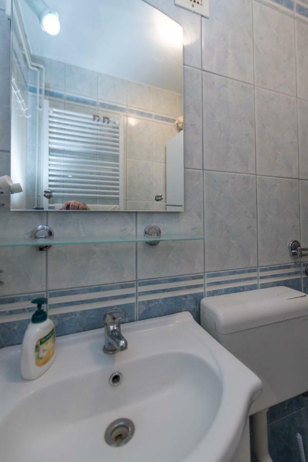 Apartman Lux Apartment Daruvar Bagian luar foto